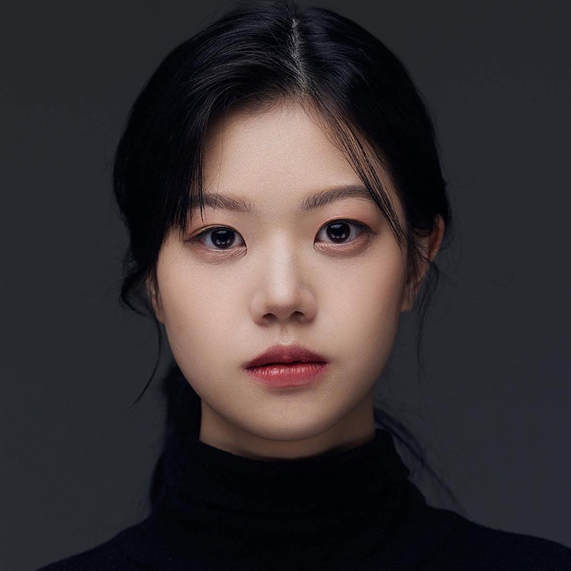 이 현 경
