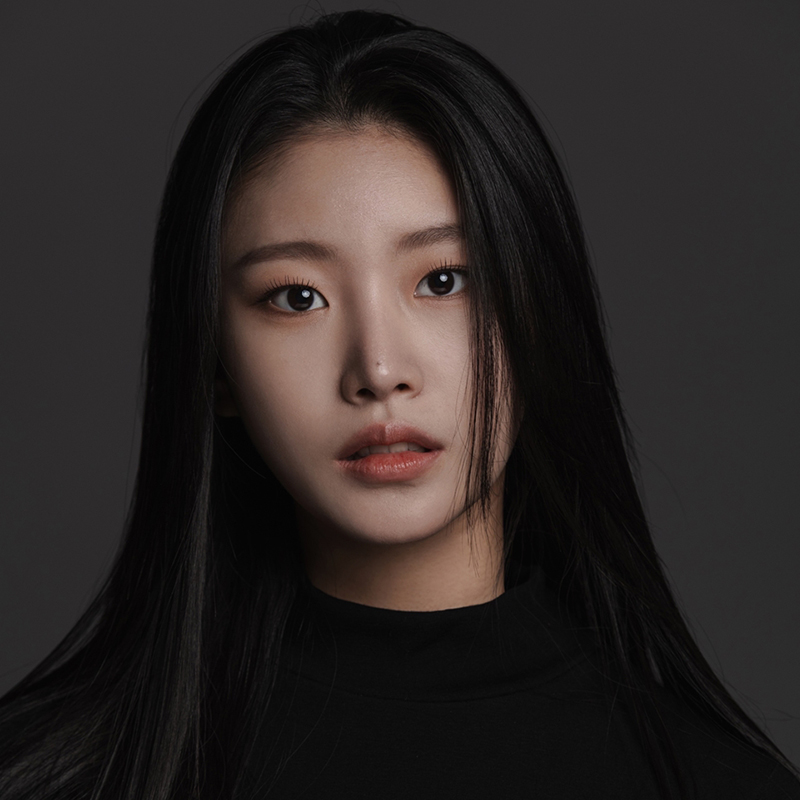 황 지 아