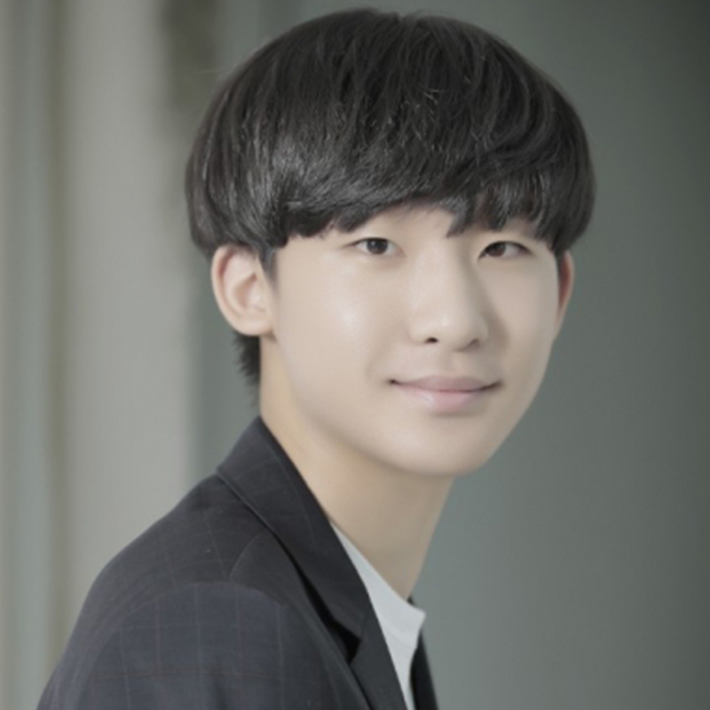 이 선 재
